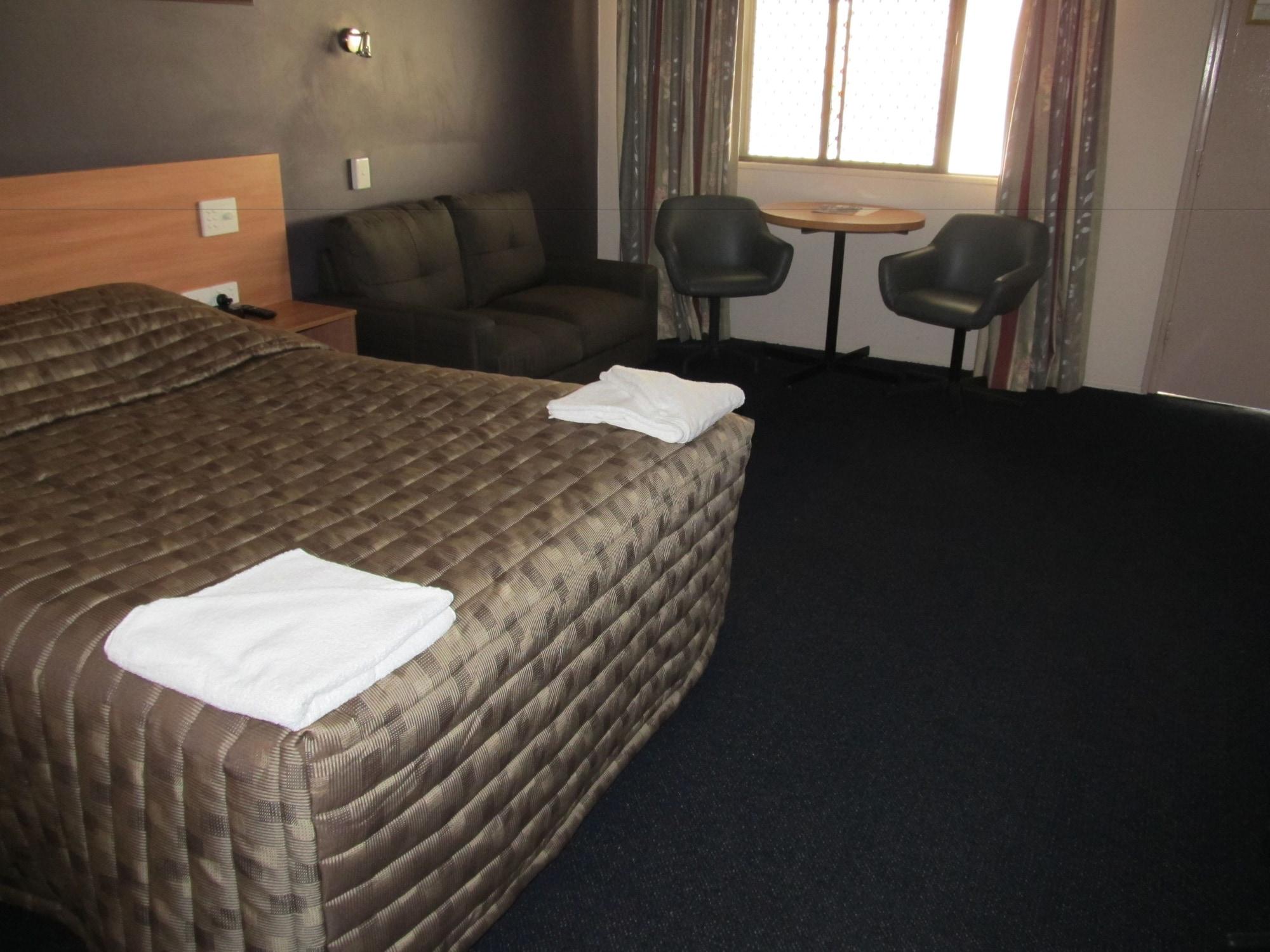 Sunpalms Motel Rockhampton Dış mekan fotoğraf