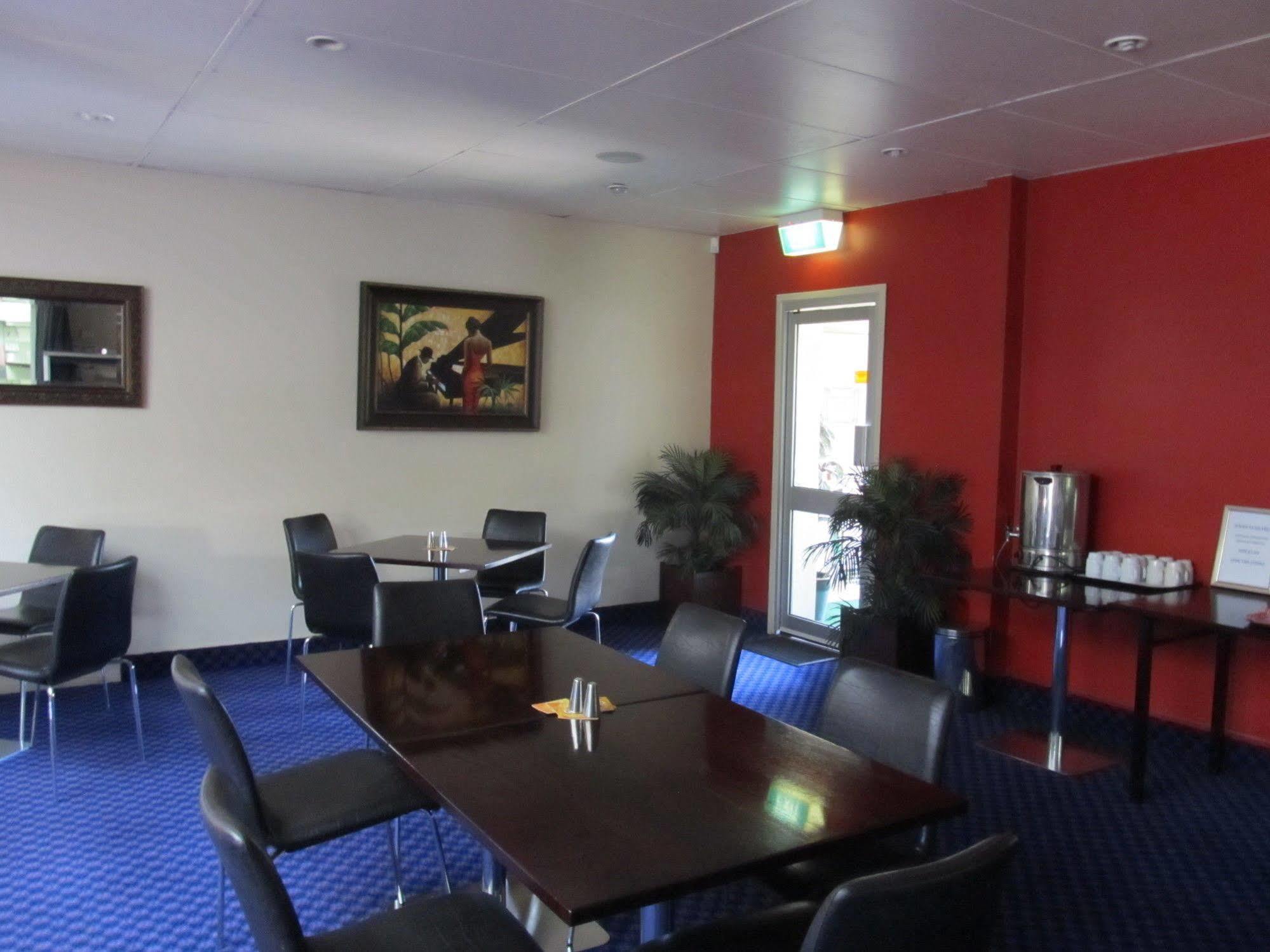 Sunpalms Motel Rockhampton Dış mekan fotoğraf